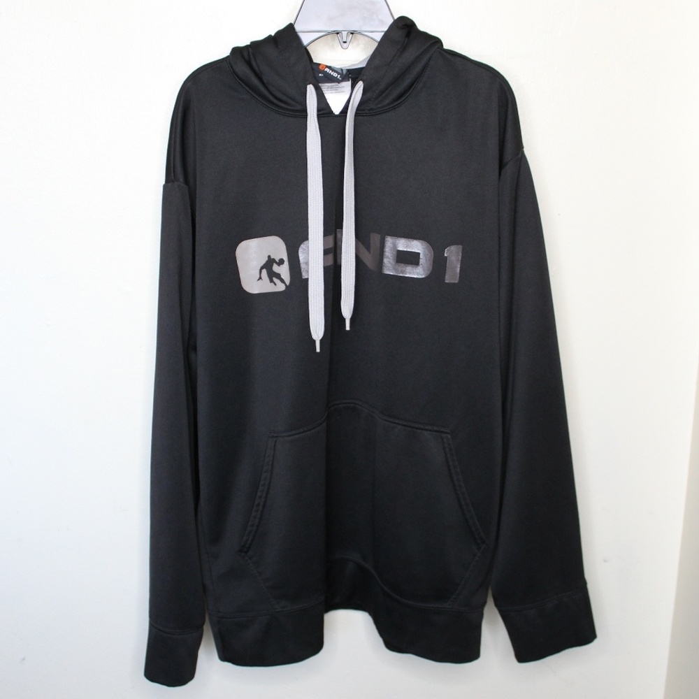 AND1 Sweater/Hoddie Size M